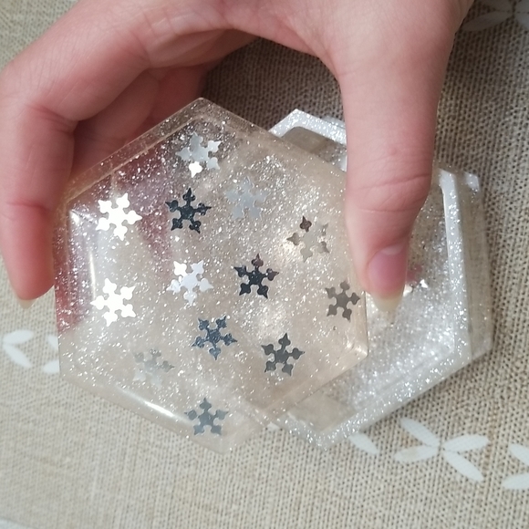 Handmade box and earrings set. - Picture 9 of 9